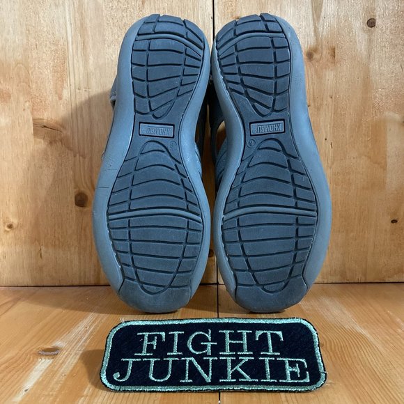 Khombu ASHLEY Women 8M Water Sandals Shoes Sneakers - Picture 10 of 11